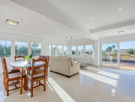 Requesens, Maison 10 personnes à Empuriabrava - Photo 2