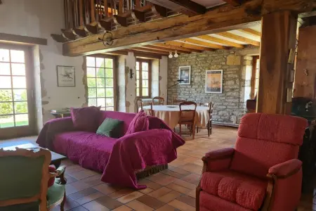 La Burgunde, Maison à Vault-de-Lugny près de forêt - Photo 1