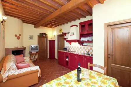 Glici, Ferme à Loro Ciuffenna avec piscine et jardin - Photo 11