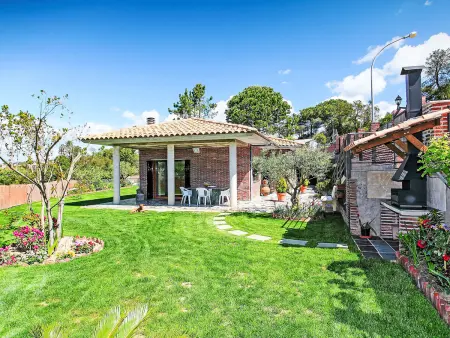 Maison Astral, chaleureuse avec piscine et bassin pour les enfants - Photo 1