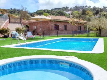 Maison Astral, chaleureuse avec piscine et bassin pour les enfants - Photo 6