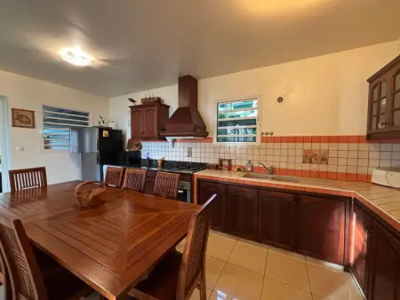 Gîte confortable avec piscine partagée et accès PMR à Petite-Île - Photo 6