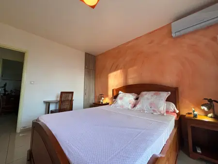 Gîte confortable avec piscine partagée et accès PMR à Petite-Île - Photo 14