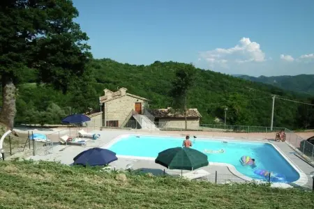 Sole, Ferme à Marche avec piscine et vue - Photo 4
