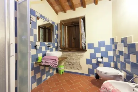 Sole, Ferme à Marche avec piscine et vue - Photo 23