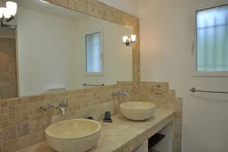 Villa des 4 vents A  for 10 adults and 2 children, Maison de vacances avec vue et piscine privée - Photo 15