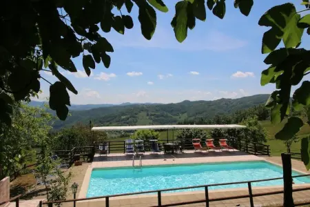 Scalocchio, Ferme à Apecchio avec piscine et spa - Photo 2