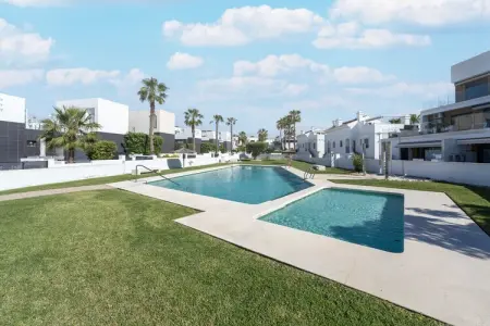 Casa Doppen, Maison élégante avec piscine à Orihuela Costa - Photo 12