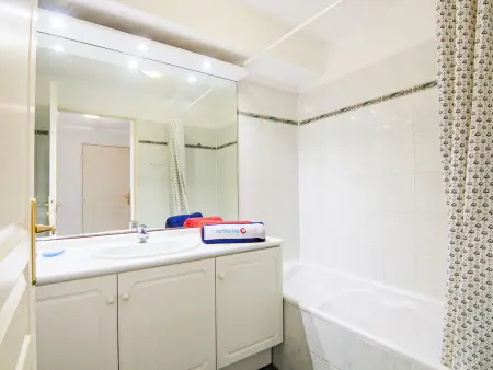 Le Magellan, Appartement 6 personnes à Saint Raphaël - Photo 9