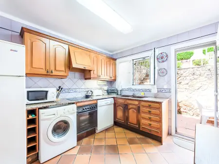 Maison Zen, en hauteur avec vue panoramique sur la mer - Photo 5