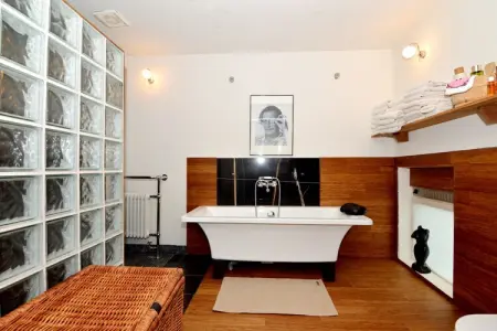 De Oude Limonadefabriek, Maison de vacances à Voeren avec terrasse - Photo 26