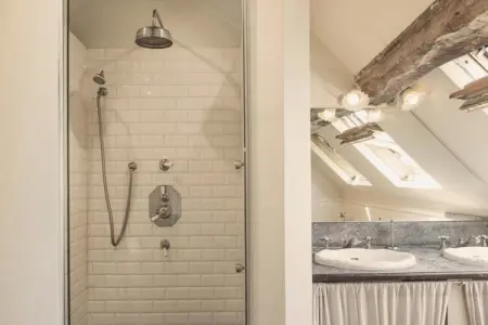 Au Milieu De Nulle Part, Gîte à Haut-Bois avec piscine privée - Photo 3