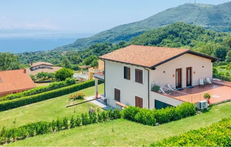 Appartement à San Giovanni a Piro - L1045652