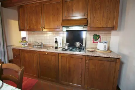 Il Ciliegio, Authentique mas avec piscine, jacuzzi, aire de jeux, jardin - Photo 4