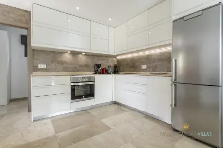 VILLA IOLA IDEAL PARA FAMILIAS A 150M DE LA PLAYA - Photo 4