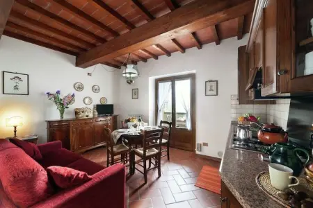 Il Castagno, Authentique mas avec piscine, jacuzzi, aire de jeux, jardin - Photo 1