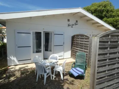 Maison à Notre Dame de Monts, Maison en forêt à 10 min de la plage, animaux admis, parking - L1045752