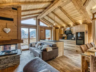 Chalet à Saint Bon Tarentaise, Chalet alpin élégant à Courchevel, 4 chambres, WIFI, parking, 8 pers. - L1045759