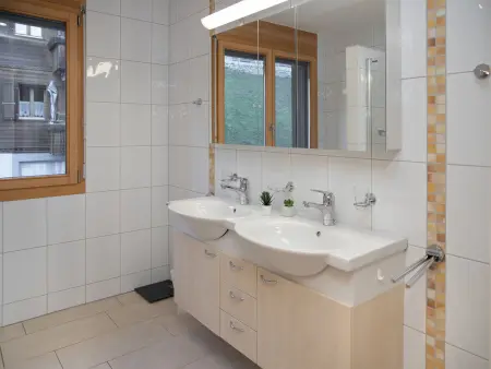Bella Vista Apt. No. 10, Appartement 6 personnes à Wengen - Photo 19