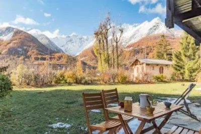 Appartement à Le Monêtier les Bains, Cocon Avec Jardin Et Belle Vue Sur La Montagne - N°1046546