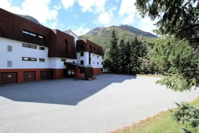 Appartement à LA SALLE LES ALPES, Résidence Izoard - L1046642