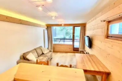 Appartement à La Salle les Alpes, Appt De Charme Avec Piscine Au Pied Des Pistes - N°1046674