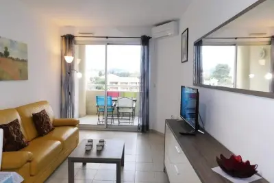 Appartement à Juan les pins, Charmant T2 