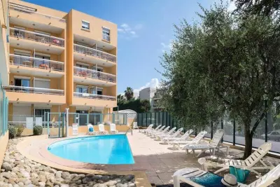 Appartement à JUAN LES PINS, Résidence Pierre & Vacances La Rostagne - N°1047045