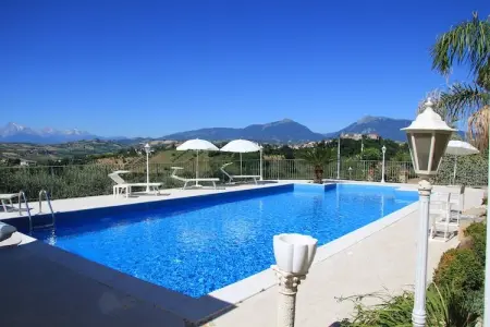 Ninfea e Oleandro, Villa à Case Alte avec piscine chauffée et spa - Photo 1