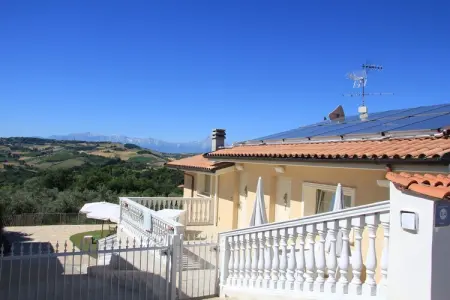 Ninfea e Oleandro, Villa à Case Alte avec piscine chauffée et spa - Photo 10