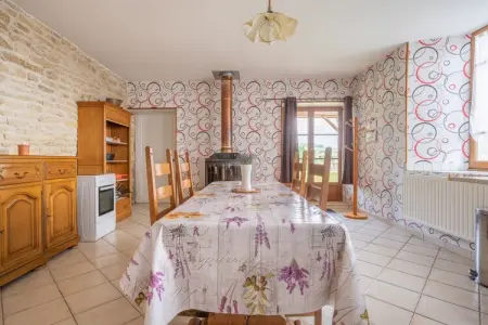 Maison Chartier, Maison de vacances vintage à Nouart - Photo 10