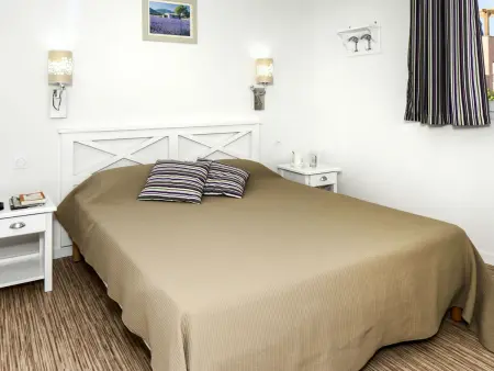 Odalys Référence Le Mas des Alpilles, Appartement 6 personnes à Maussane les Alpilles - Photo 4