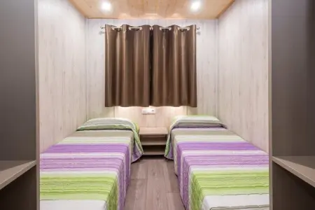 Camping Solmar - XALET CONFORT, Chalet en Espagne avec terrasse et jardin - Photo 4