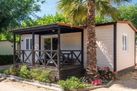 Camping Solmar - XALET CONFORT, Chalet en Espagne avec terrasse et jardin - Photo 7