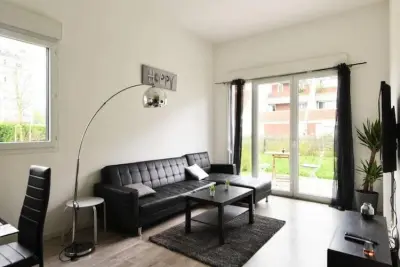 Apartamento en Lille, Vaste Appartement Avec Jardin Aux Portes De Lille FR-59000-12 N°1049206