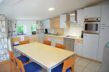 Le Cerf Volant, Maison à Noiseux avec jacuzzi privé - Photo 4