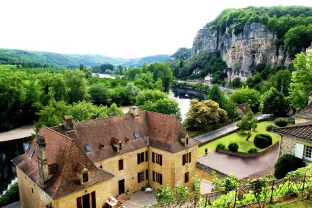 Gite Brouillac, Chalet au sommet d'une colline avec piscine - Photo 29