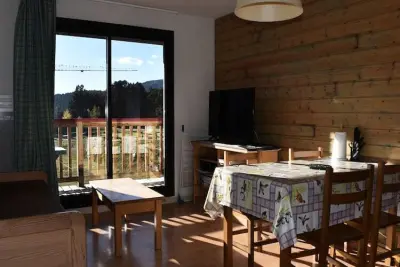 Appartement à Font Romeu Odeillo Via, Location de Vacances Font-Romeu-Odeillo-Via 55 - L1049655