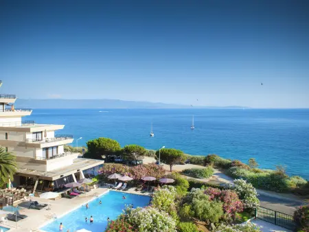 Rés. Les Calanques, studio 2 pers, Appartement 2 personnes à Ajaccio - Photo 1