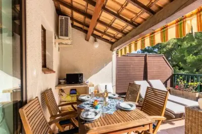 Appartement à Bandol, Superbe Appart Avec Terrasse Et Piscine - N°1051122