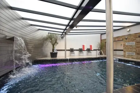 Le Congo, Gîte à Ochamps avec Piscine et Sauna - Photo 2