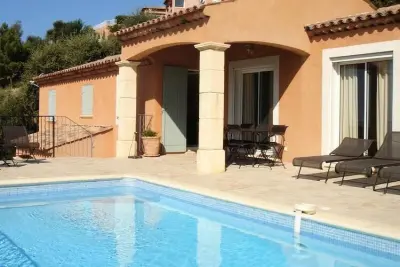 Appartement à LA LONDE LES MAURES, Résidence Villa Camélia - L1051286