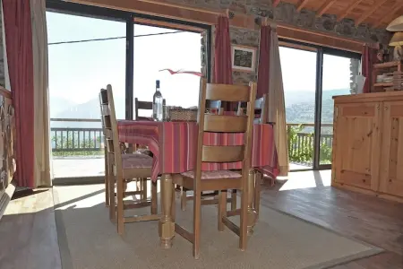 Chalet Panoramique, Villa à Ayguatébia-Talau avec Jardin & BBQ - Photo 9