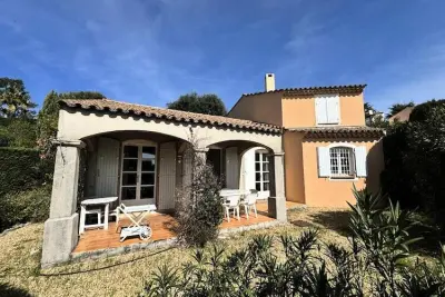 Appartement à La Croix Valmer, Maison de Vacances La Croix-Valmer 67 - L1051675