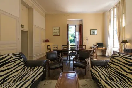 Gîte du Château, Château à Chaleix avec Piscine et Vue - Photo 6