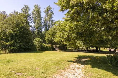 La Petite Maison, Gîte à Chaleix près de forêt et lac - Photo 18