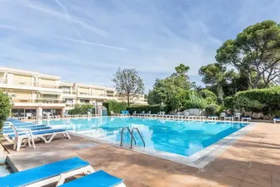 Appartement à ST RAPHAEL, Résidence Pierre & Vacances La Corniche d'Or - L1051894