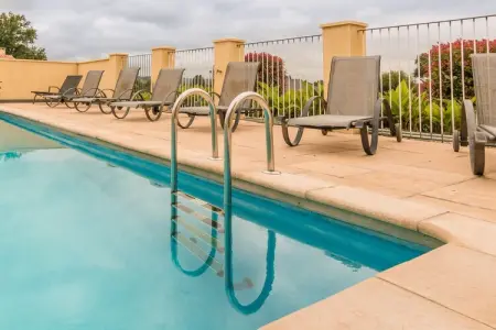 Residence Le Perrot, Maison de vacances moderne avec piscine - Photo 7