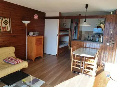 Appartement à Orcières Merlette, Studio cabine 4 personnes, animaux acceptés, au pied des pistes - L1052488