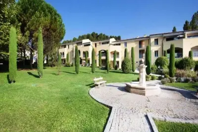 Appartement à GREOUX LES BAINS, Résidence Odalys La Licorne de Haute Provence*** - N°1053492